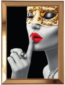 Altın Maskeli Kadın Tablosu